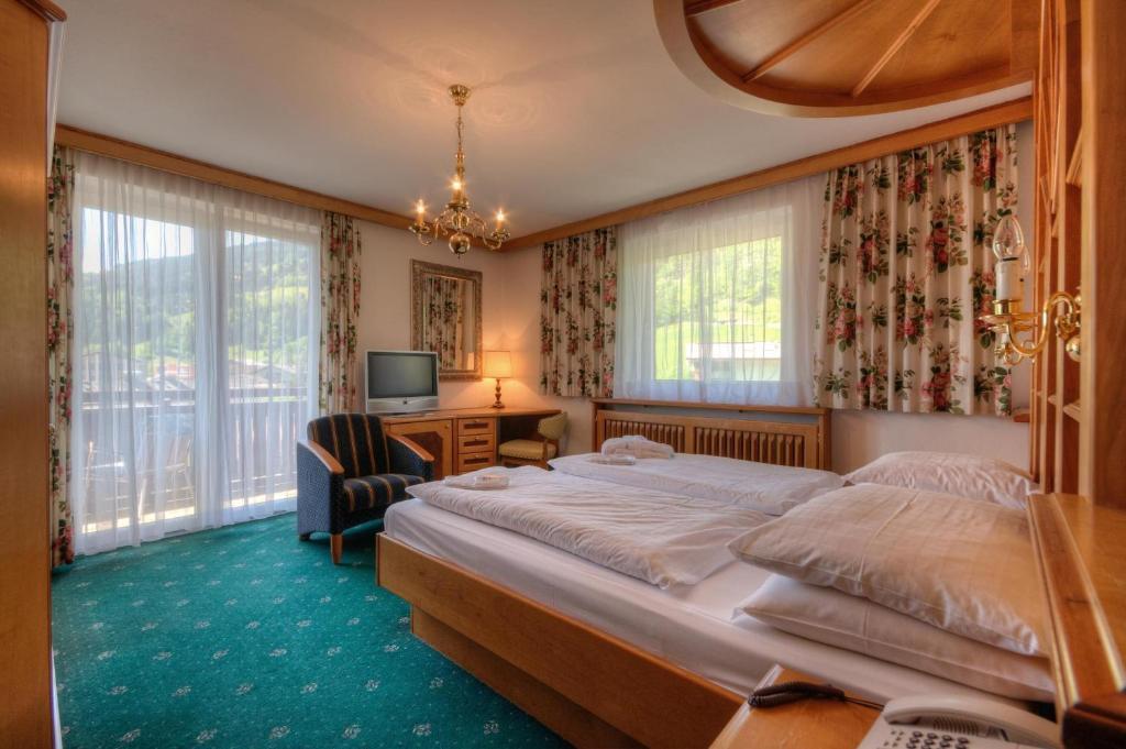 Hotel Alpina - Thermenhotels Gastein Bad Hofgastein Room photo